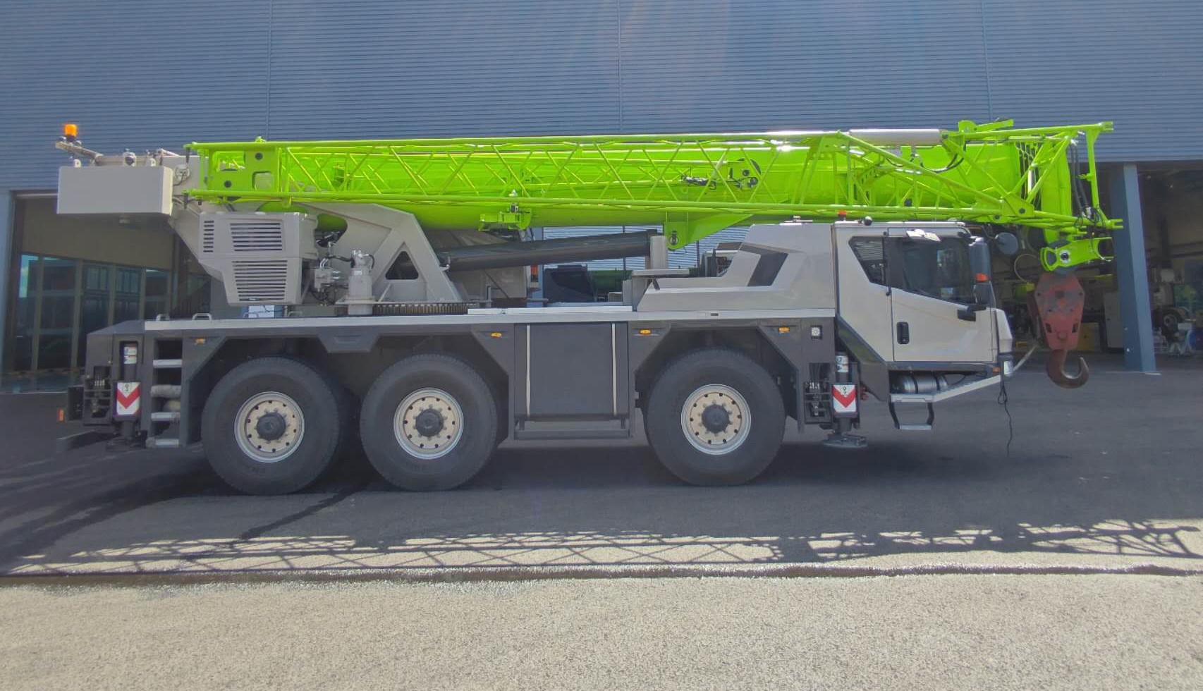 Kadıköy kiralık mobil vinç